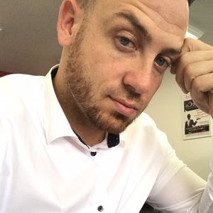 Meet your Posher, Andrew